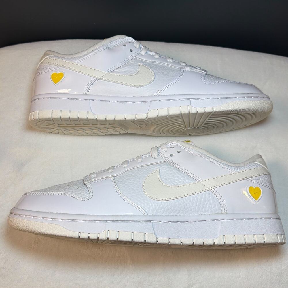 Nike Women’s Dunk Low “Valentine’s Day 2024” FQ7056-100 | 9.5W - Picture 2 of 12